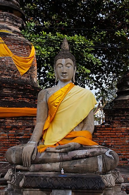 Wat Yai Chai Monkon-010
